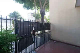 CASA IDEAL PARA RECICLAR EN LOTE 300 m2 - MUNRO foto 3