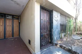 CASA IDEAL PARA RECICLAR EN LOTE 300 m2 - MUNRO foto 5