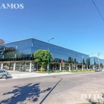 Alquiler de oficina de 177 m2 en San Isidro foto 5