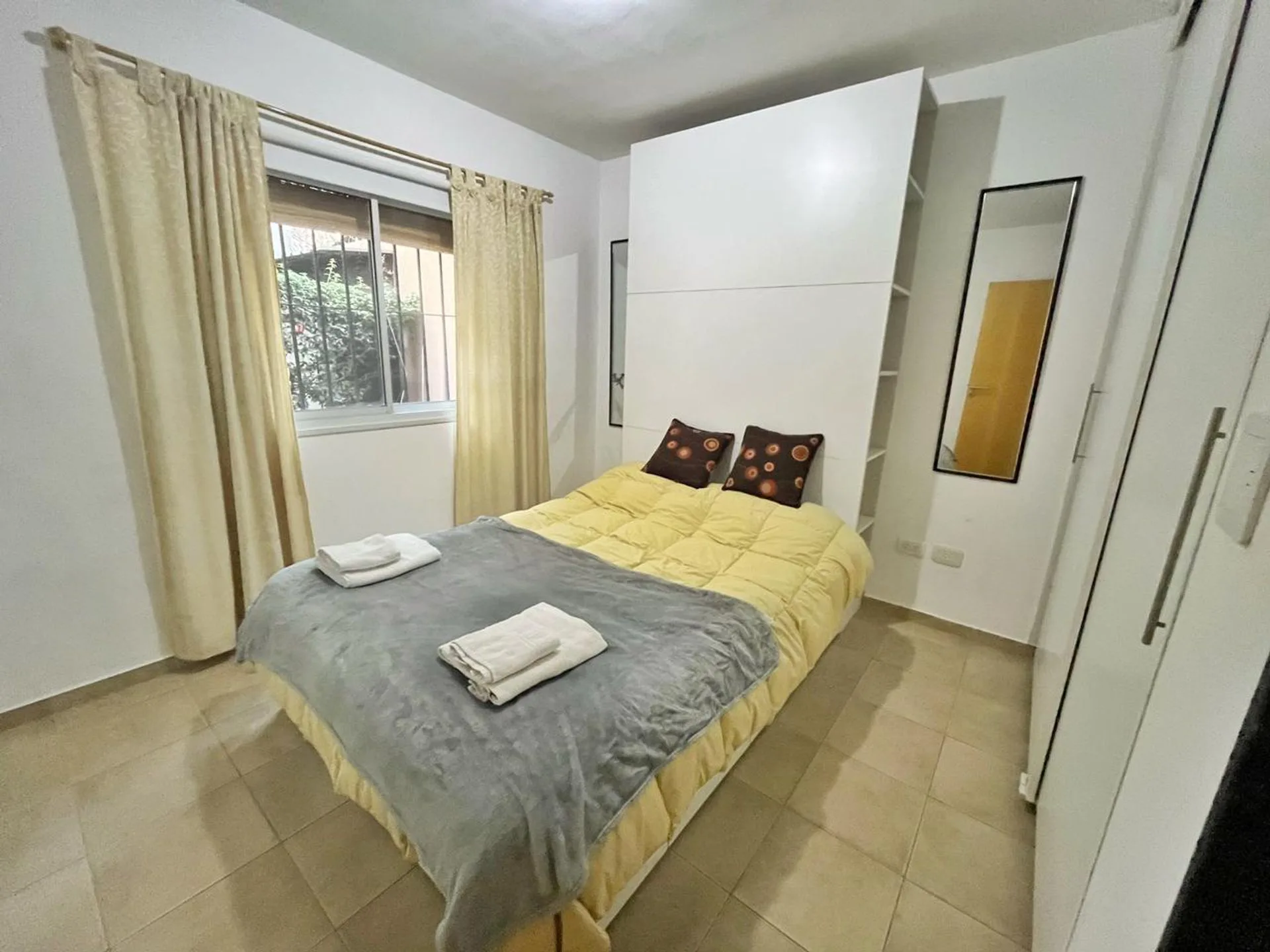 VENTA DEPARTAMENTO PB COMPLEJO CERRADO 2 DORM. foto 4