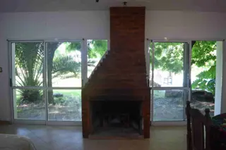LOTE  CON CASA EN VENTA EN CHACRAS DE CANNING foto 4