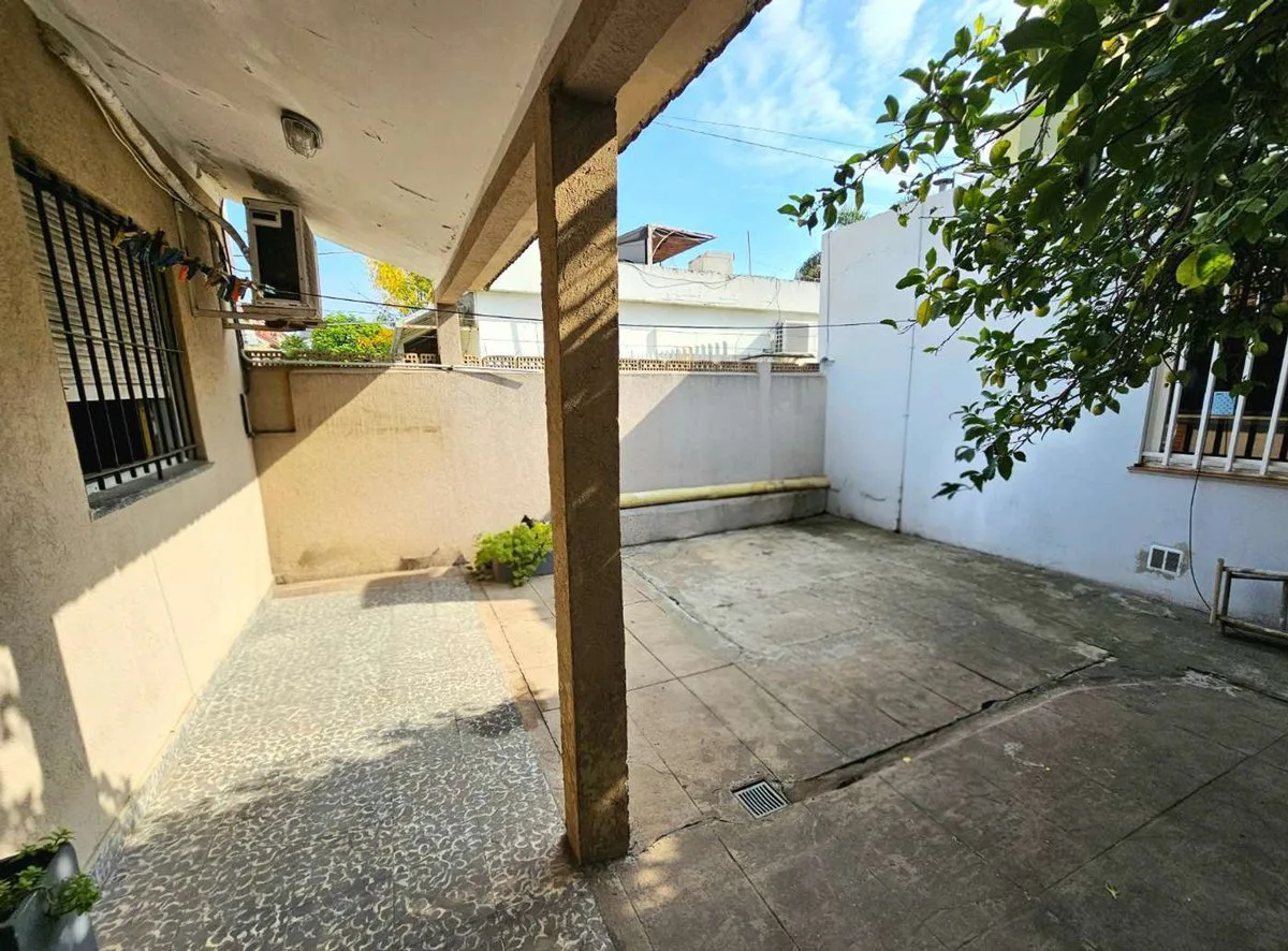 VENTA PH 3 AMBIENTES COCHERA MORON APTO CREDITO foto 3