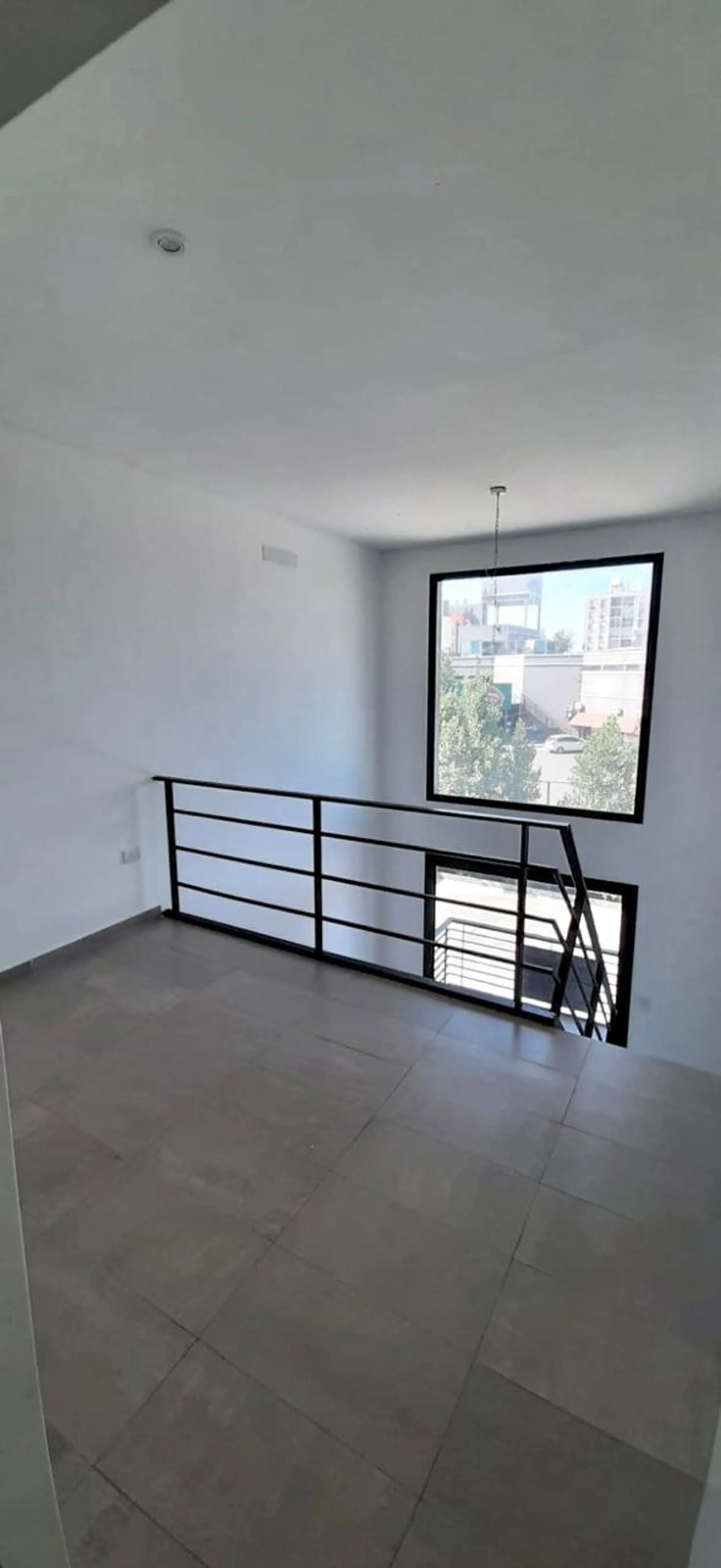 Loft en Moreno con balcon y cochera foto 2