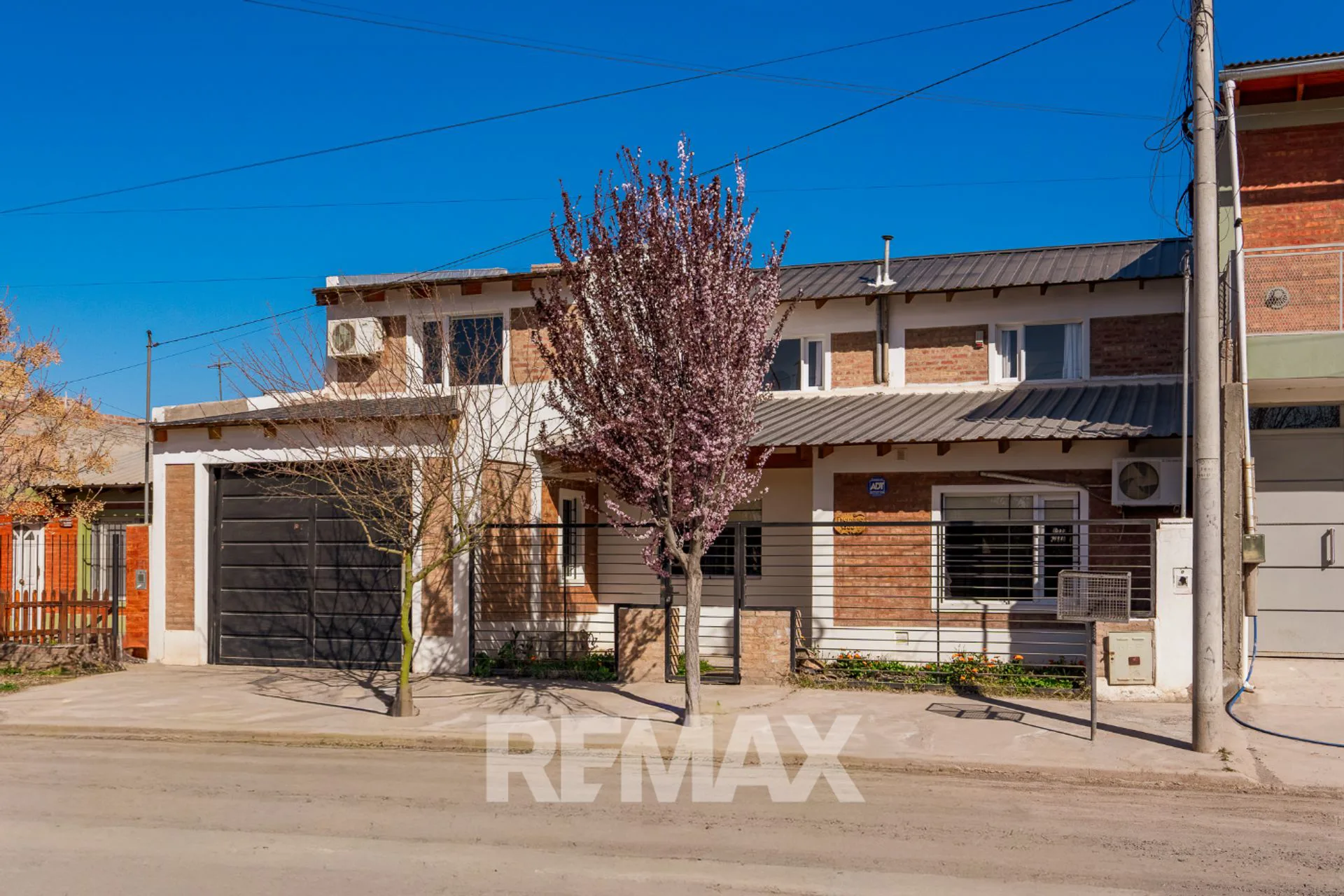 VENTA CASA FERNANDEZ ORO foto 3