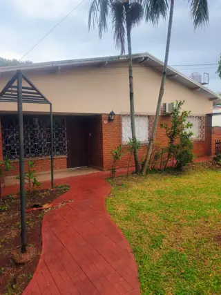 Casa Céntrica 4 Dormitorios 2 Baños Apto Crédito Oberá Misiones foto 1