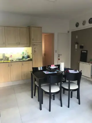 DUPLEX DE 4 AMB CON COCHERA , 180 M2 TOTALES , PRIMERA CATEGORIA foto 3