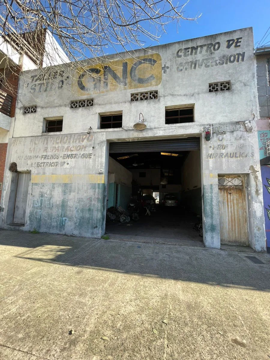 VENTA LOTE  SALIDA A 2 CALLES EN PARQUE CHACABUCO foto 4