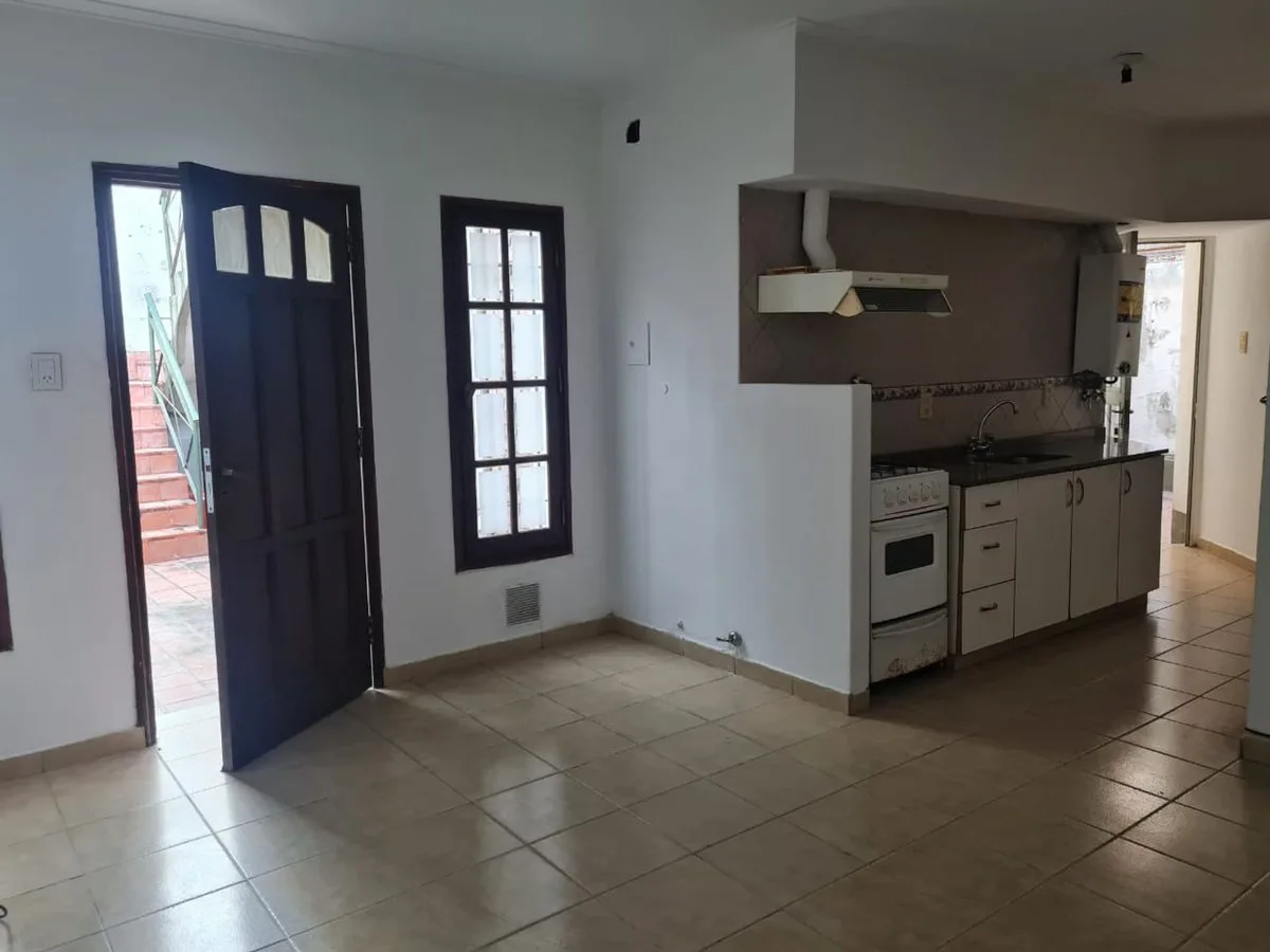 Alquiler Dpto Interno de 1 dormitorio. Zona Sur foto 2