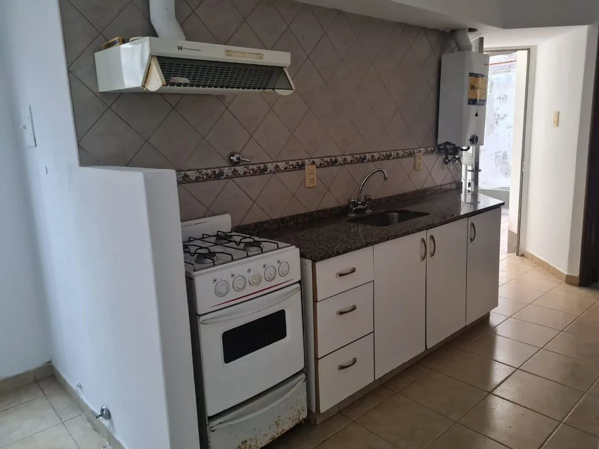 Alquiler Dpto Interno de 1 dormitorio. Zona Sur foto 4