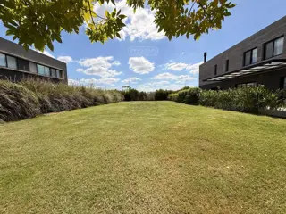 Acacias - Puertos del Lago. Escobar foto 5