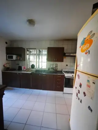 EN VENTA CASA DE 4 DORMITORIOS CON PILETA EN COUNTRY DEL GOLF VIEJO foto 5