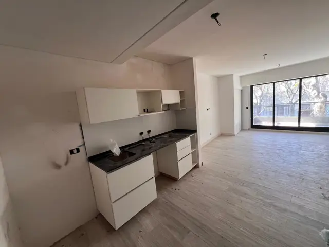 Departamento monoambiente al frente a estrenar