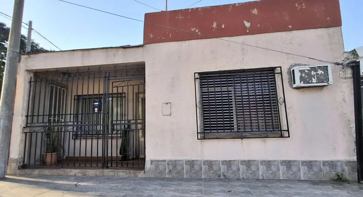 Se vende casa 3 dorm. Guadalupe Oeste foto 2