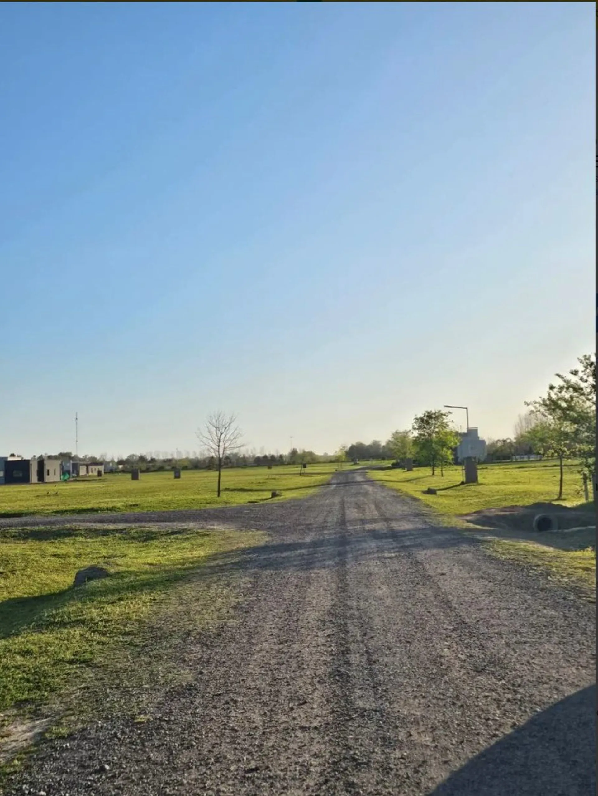 Venta lote en barrio cerrado Los Juncos Lujan foto 4