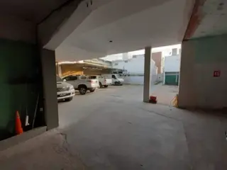 ALQUILO COCHERAS EN BARRIO COFICO PROXIMO AL CENTRO DE LA CIUDAD - ESTADIAS O MENSUAL foto 1