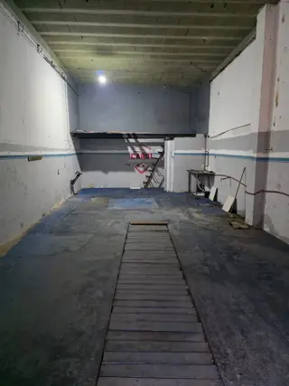 ALQUILER LOCAL SOBRE CROVARA foto 4