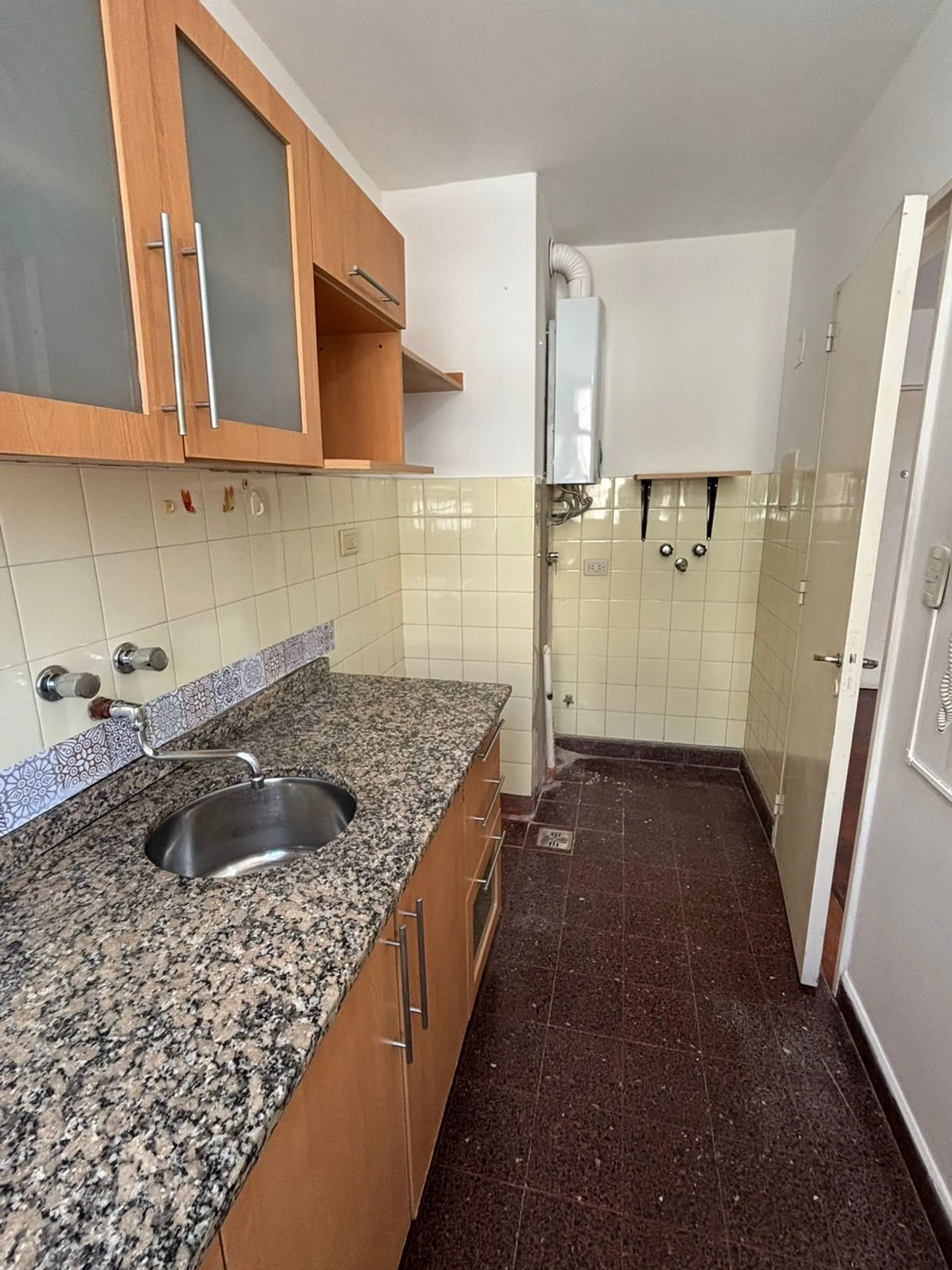 VENTA DEPARTAMENTO 2 DORMITORIOS ZONA CENTRO foto 5