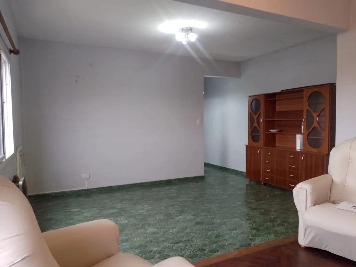 Venta  Departamento 2 ambientes en Bernal foto 4