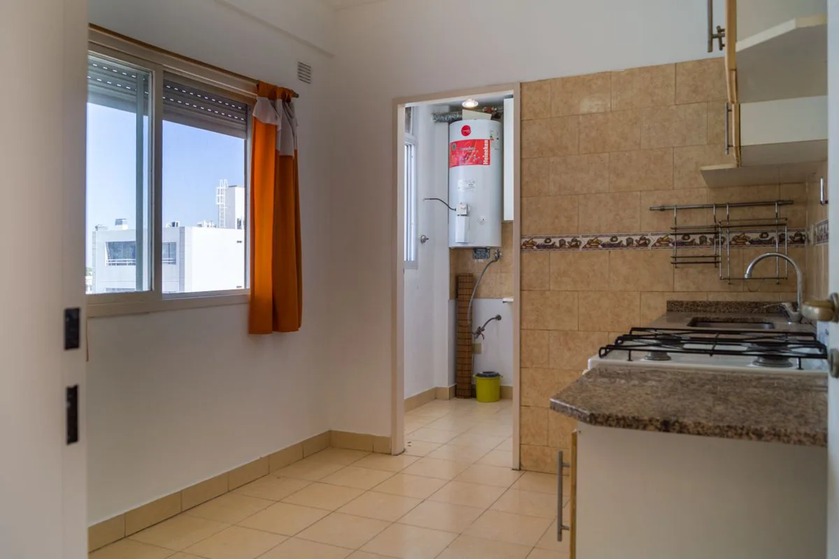 VENTA Dpto 3 Ambiente Balcón Cochera Apto Credito foto 5