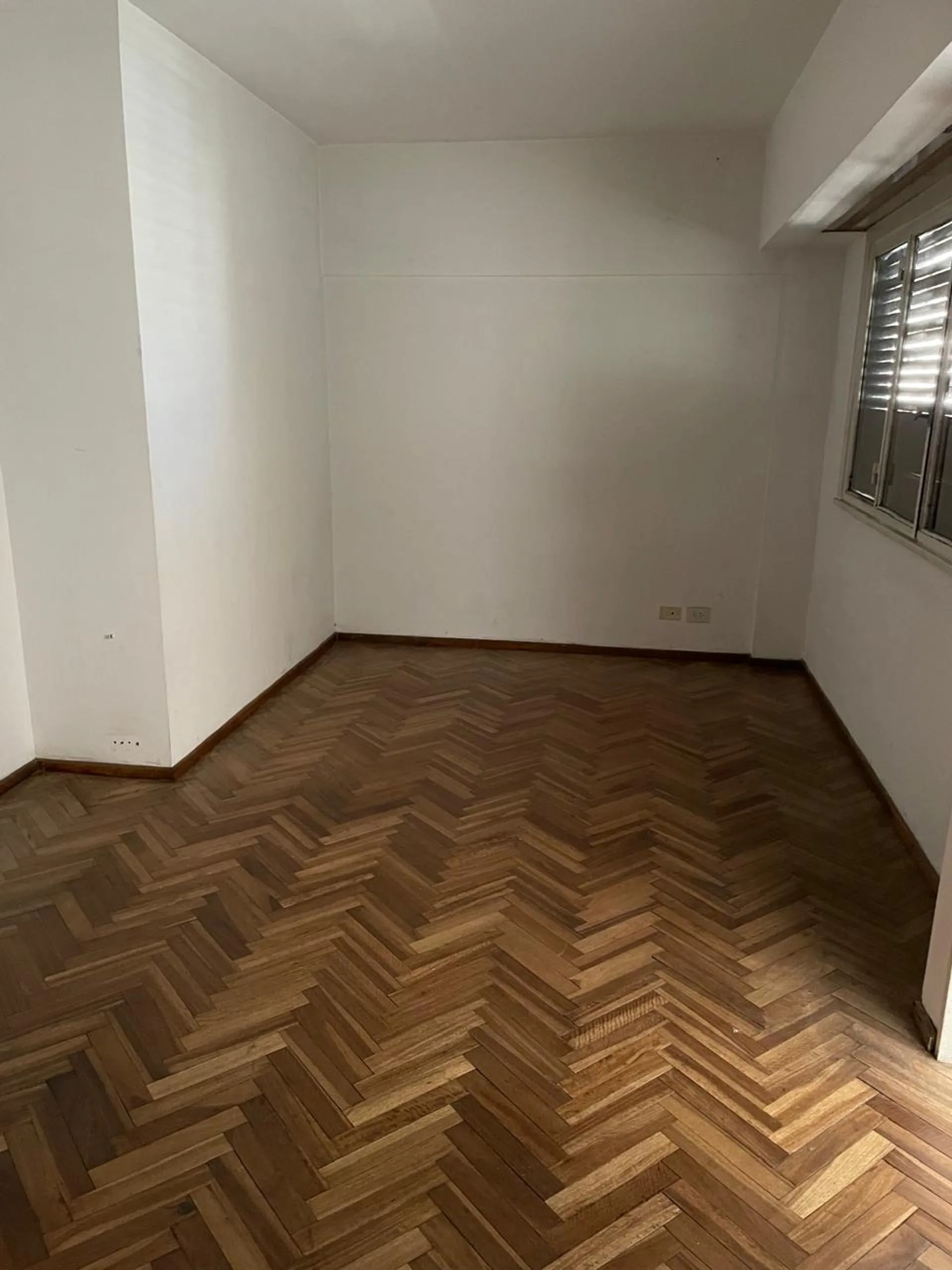 VENTA DTO 2 AMB APTO PROF VELEZ SARSFIELD FLORESTA foto 5