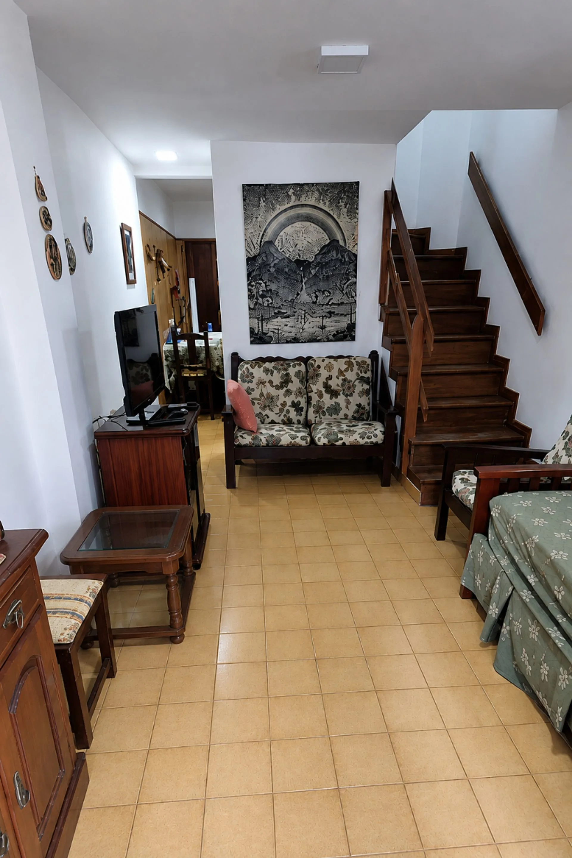 DÚPLEX 3 AMBIENTES EN VENTA SAN BERNARDO CON PATIO foto 2
