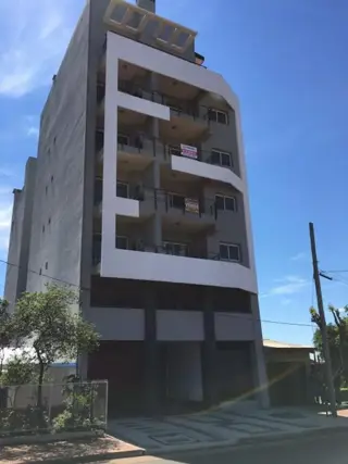 Venta. LindIsimo depto frente al rio 1 dormit 1 baños .- Nuevo. Increibles vistas.- Con termotanque foto 1