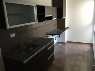Venta. LindIsimo depto frente al rio 1 dormit 1 baños .- Nuevo. Increibles vistas.- Con termotanque foto 5