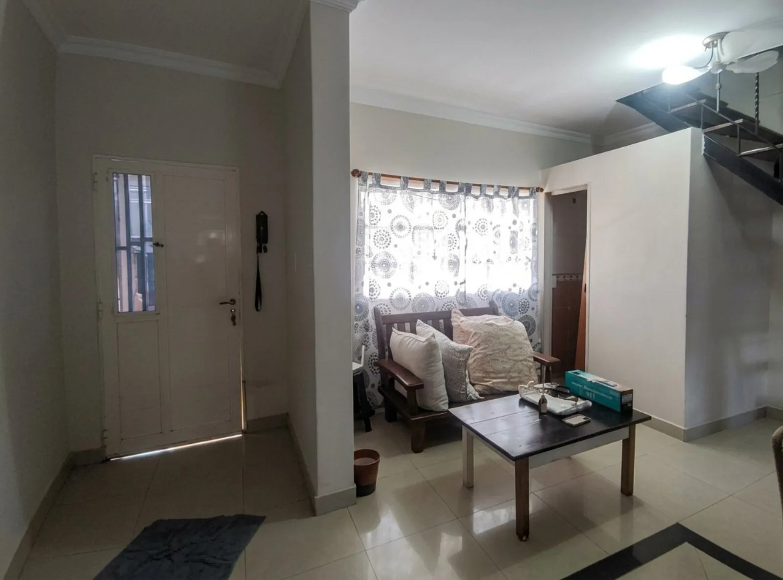 Duplex 4 ambientes en venta en Don torcuato foto 3