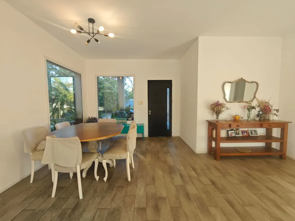 VENTA CASA BARRIO SAN GABRIEL. UNA PLANTA. PILETA foto 4