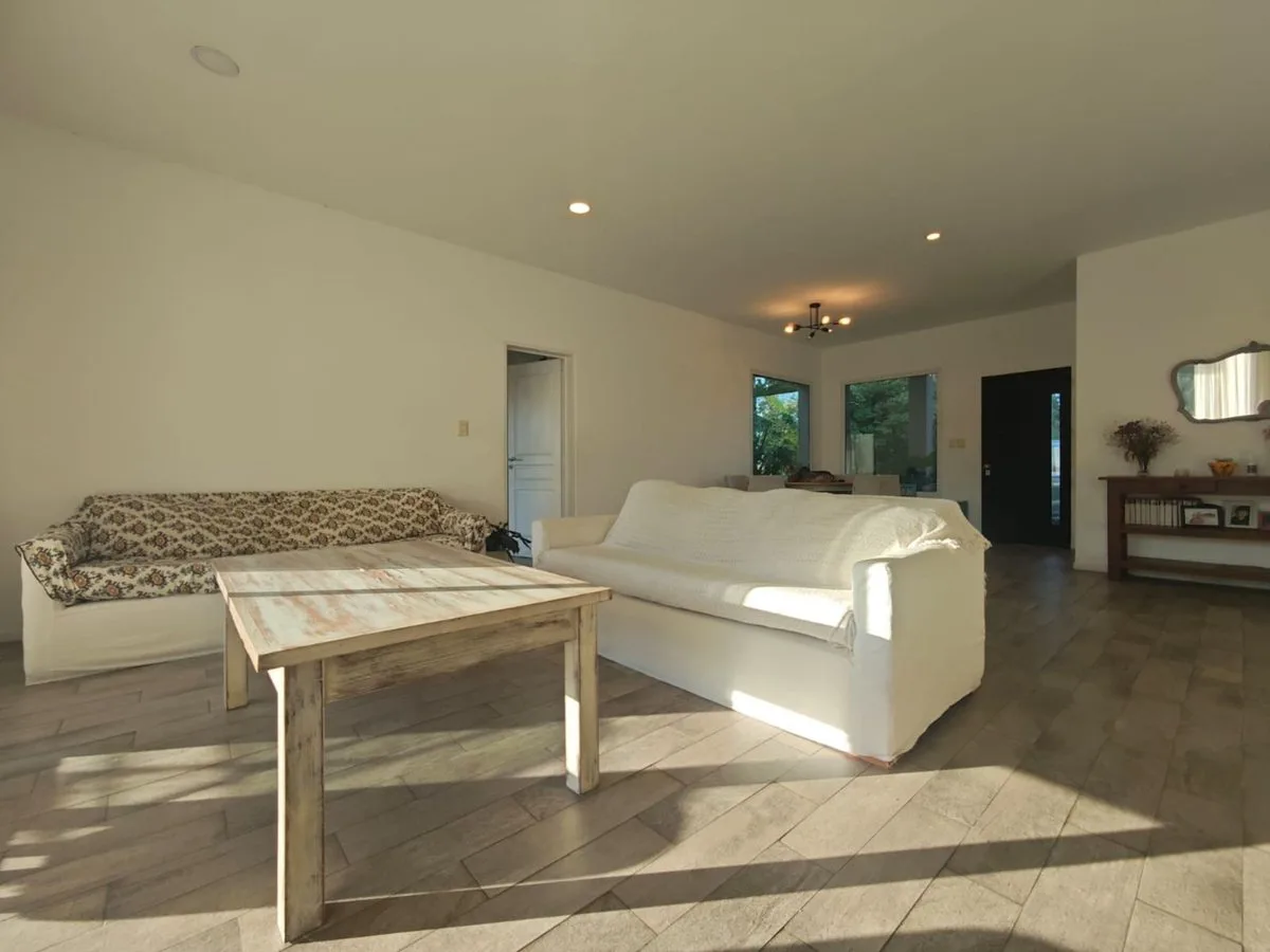 VENTA CASA BARRIO SAN GABRIEL. UNA PLANTA. PILETA foto 5
