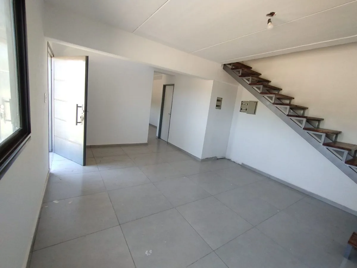 Duplex en Luzuriaga con Entrega en Junio 2027 foto 2