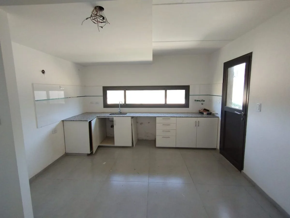Duplex en Luzuriaga con Entrega en Junio 2027 foto 5