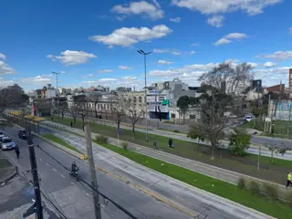 DEPARTAMENTO MUY LUMINOSO 1R.PISO HAEDO foto 3