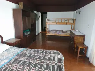 HERMOSO DEPARTAMENTO MONOAMBIENTE EN VENTA EN ZONA SUR GESELL foto 2