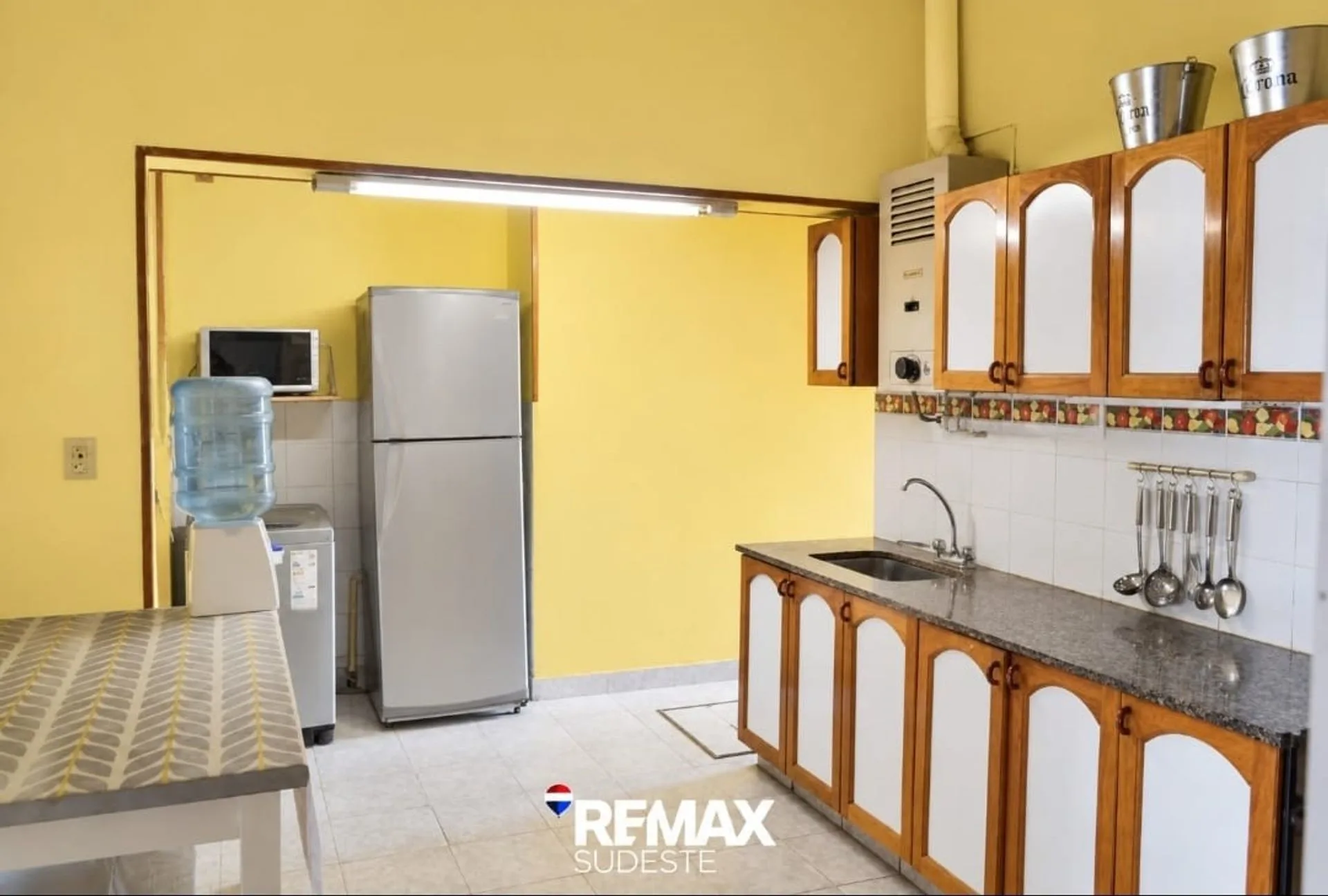 VENTA CASA DE 4 HAB. APTA CREDITO foto 3