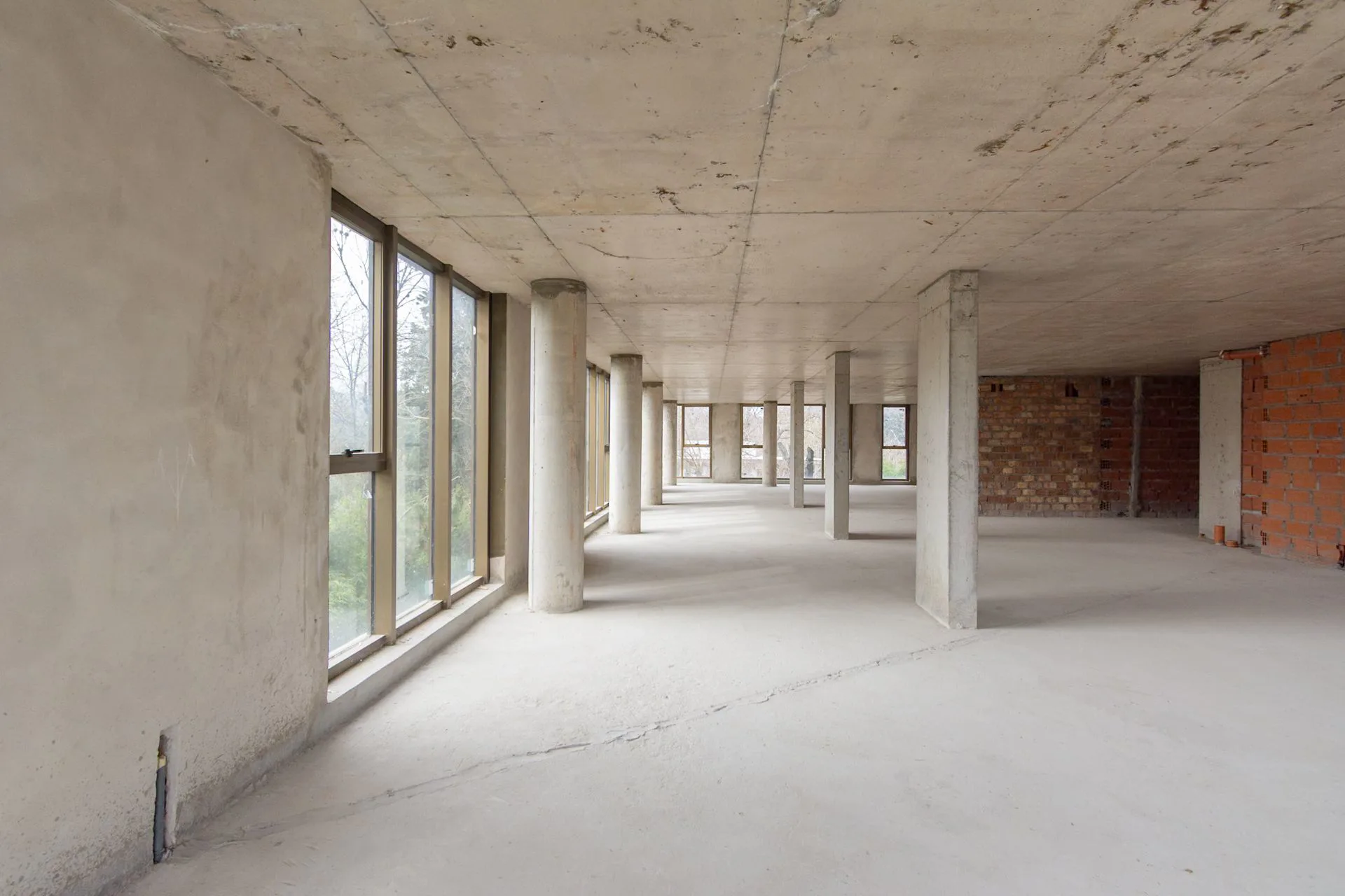 VENTA OFICINA 227M2 MARTIN FIERRO PARQUE LELOIR foto 5