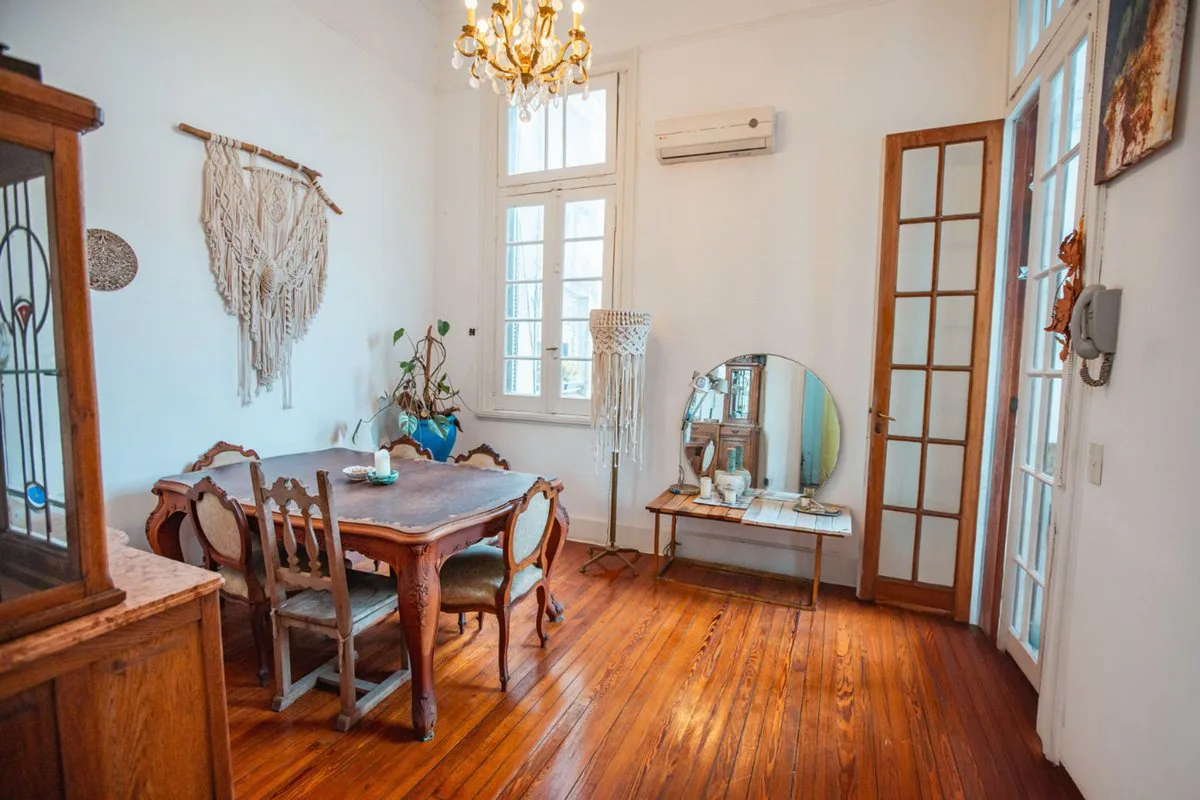 HERMOSO SEMIPISO DE ÉPOCA TOTALMENTE RECICLADO!!! foto 5