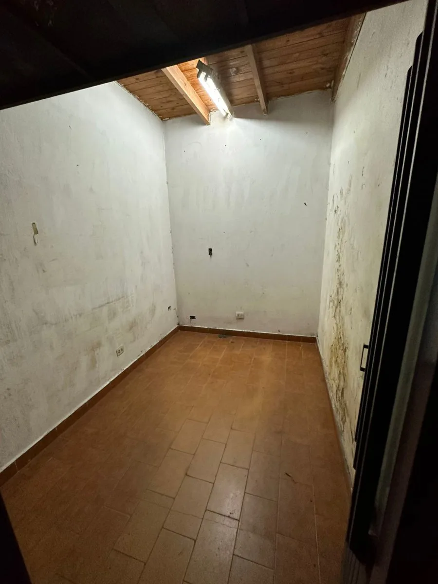 Venta Nuevo Valor!! Galpón de 514m2 tablada. foto 2
