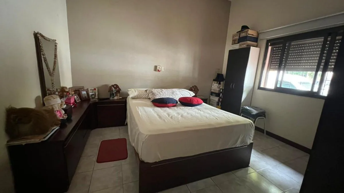 CASA EN VENTA 4 DORMITORIO CON GARAGE VILLA MARIA foto 5