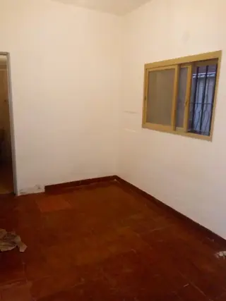 DEPARTAMENTO EN ALQUILER, MORON A 5 CUADRAS ESTACION foto 4