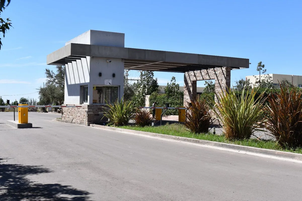 Lote Central B°Privado Las Tacas I en venta- Maipu foto 2