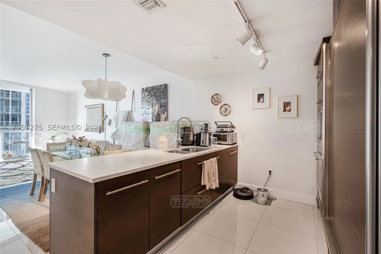 475 Brickell Ave #3111 400 foto 3