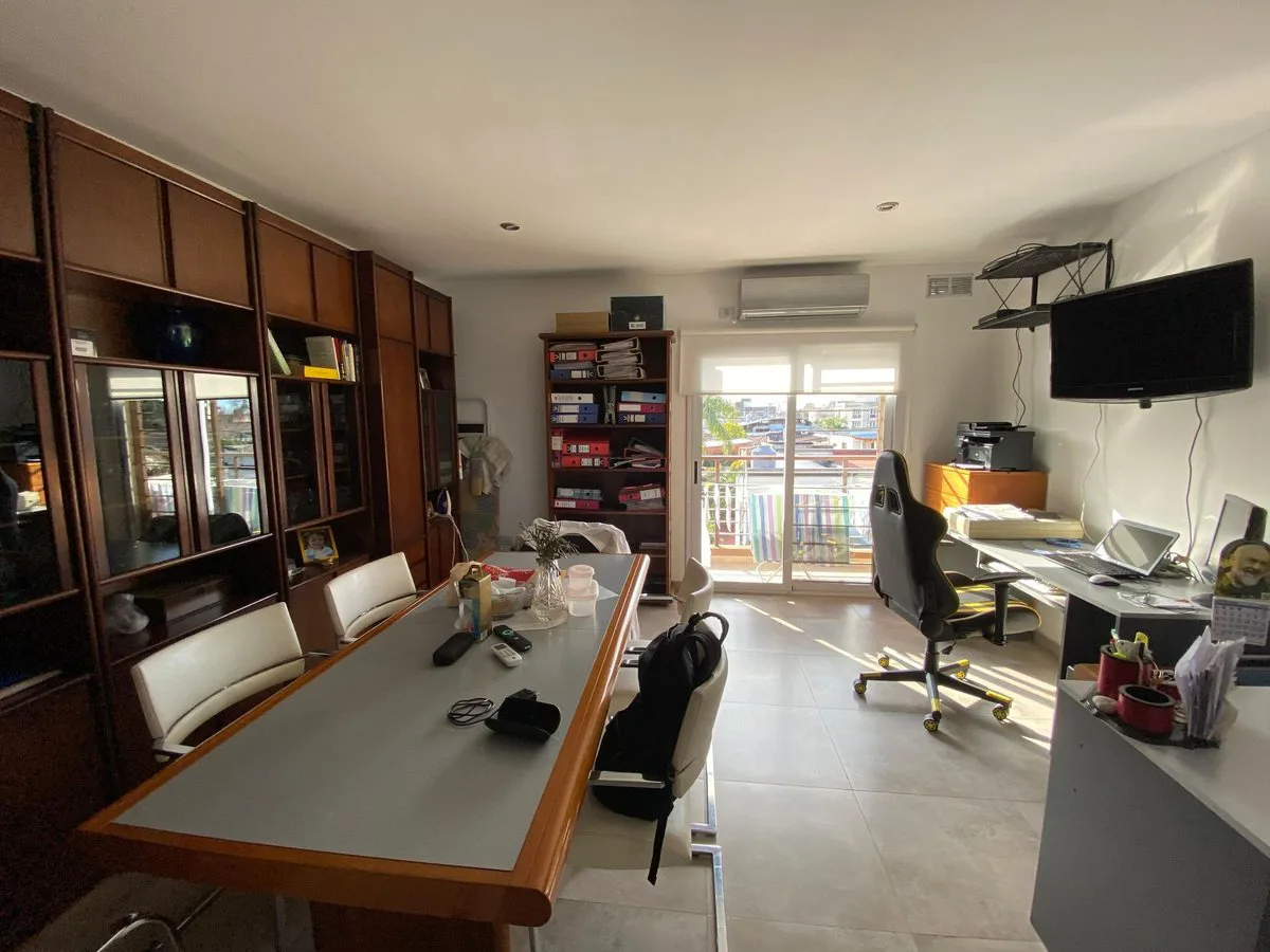 VENTA DEPARTAMENTO 2AMBIENTES BALCON COCHERA MERLO foto 2