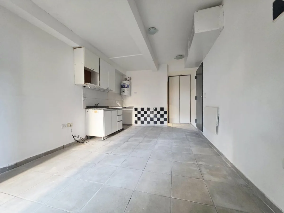 VENTA. LOCAL COMERCIAL DE 23 M2. PARQUE CHAS, CABA foto 4