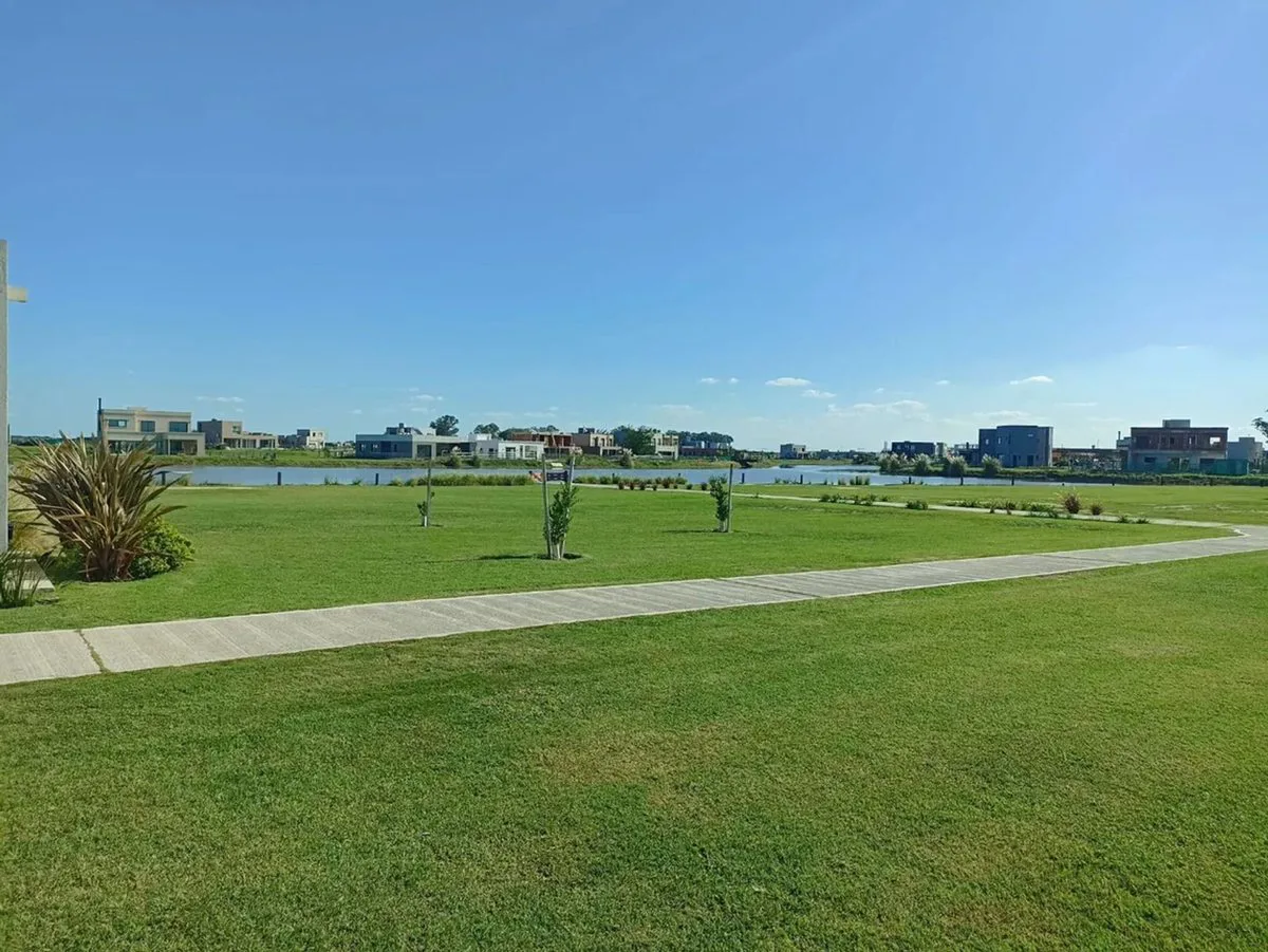 TERRENO EN VENTA, SANTA CLARA AL SUR SAN VICENTE foto 4