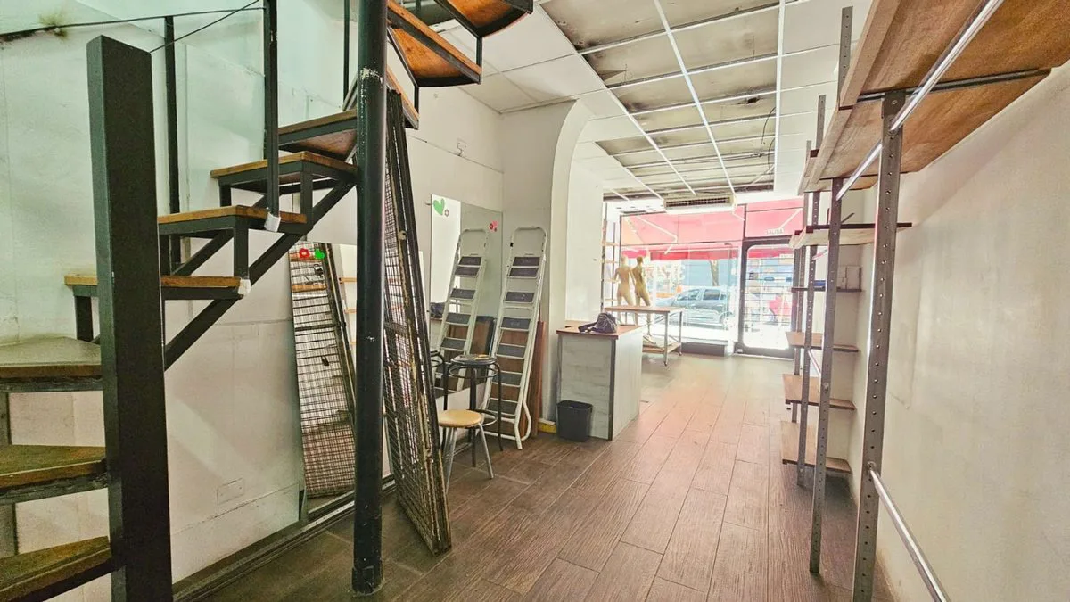 VENTA LOCAL COMERCIAL PALERMO RUBROS VARIOS foto 3