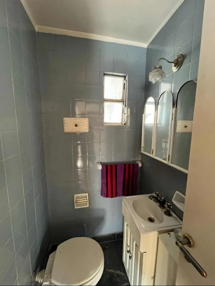 Se vende un departamento de 2 ambientes con balcón muy luminoso - Barrio Norte foto 2
