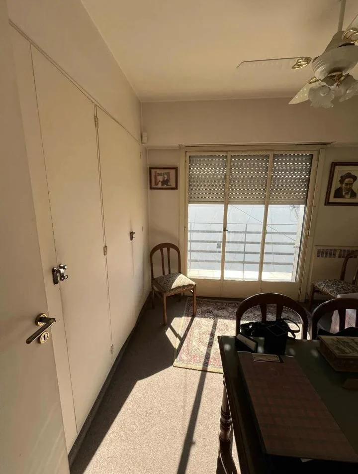 Se vende un departamento de 2 ambientes con balcón muy luminoso - Barrio Norte foto 5