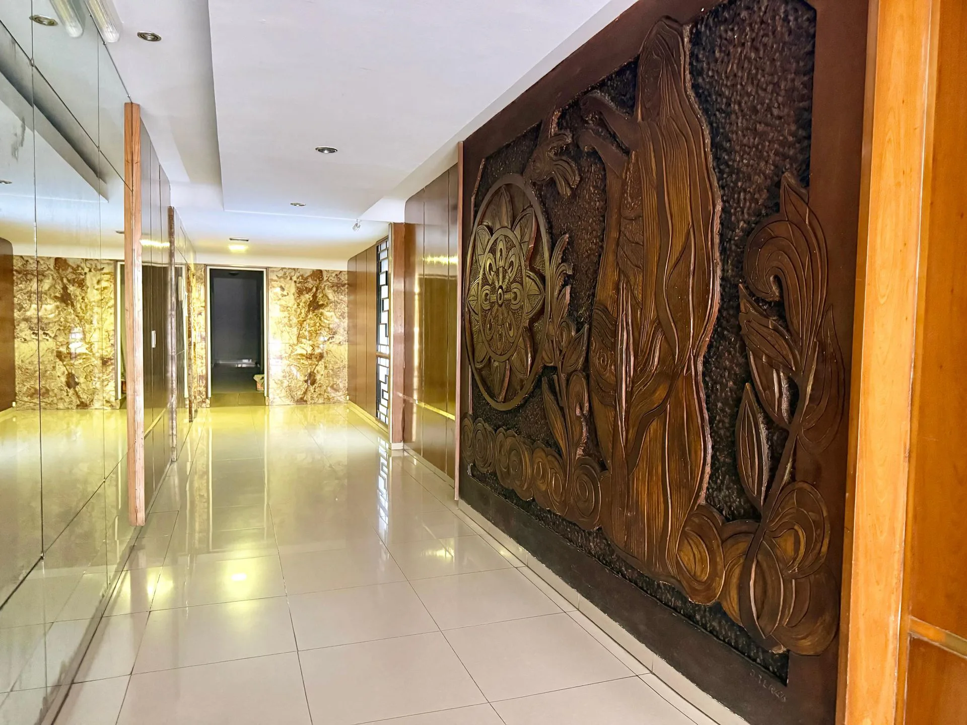MONOAMBIENTE DE 47 M2 EN PB- GRAN PATIO- CENTR0 foto 5