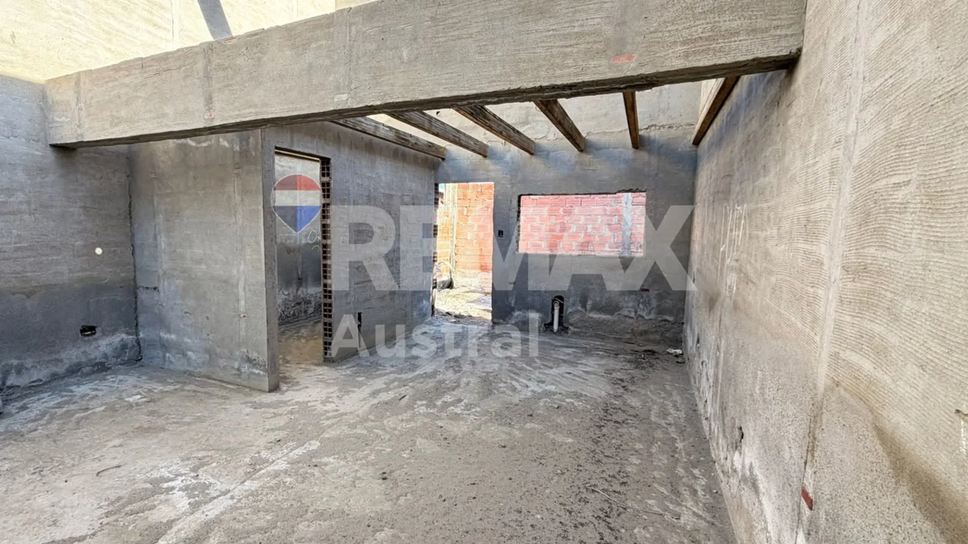 LOS BRETES: PARTE BAJA. TERRENO DE 200 M2 foto 3